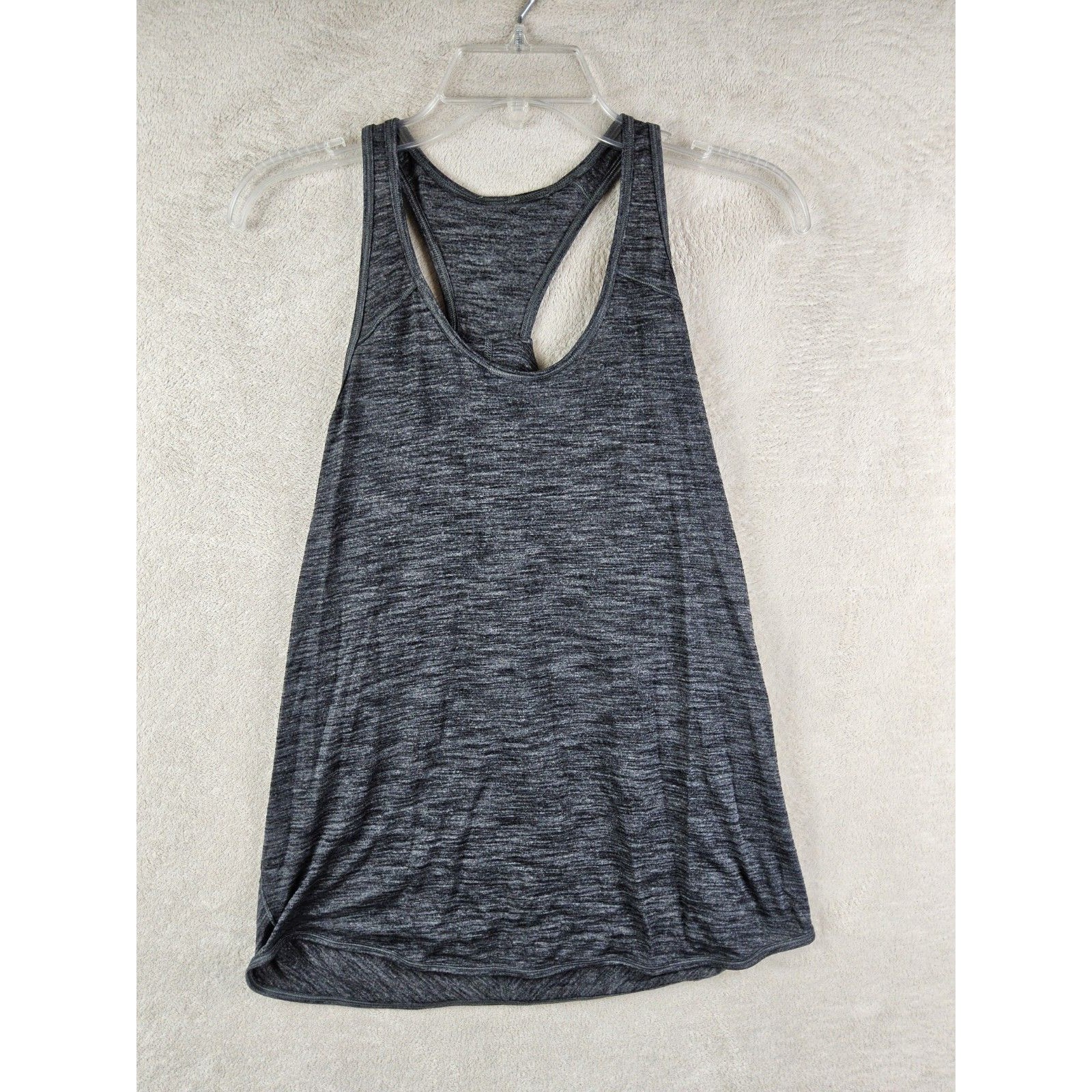 Lululemon Women's Twist Back Athletic Tank Top Size 6